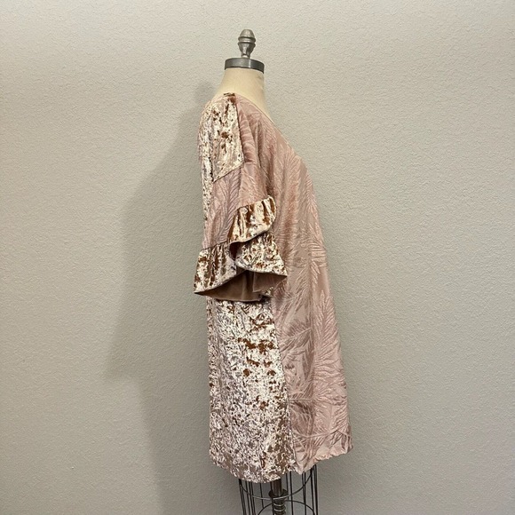 UMGEE USA Leave Print Bell Sleeve Midi Shift Dress Beige Velour Velvet - Picture 5 of 11